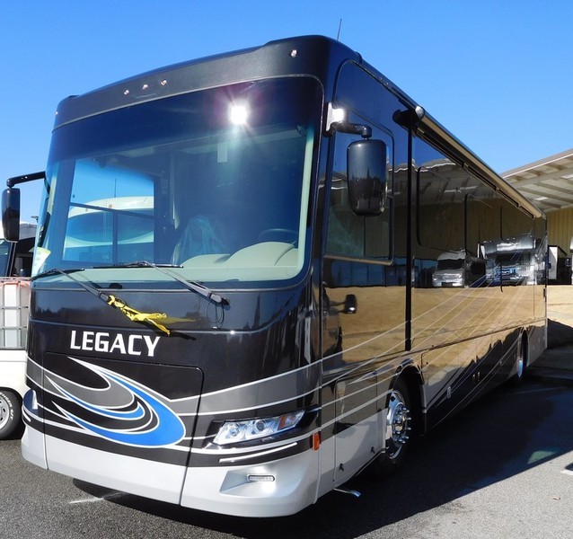 2017 Forest River LEGACY 38C