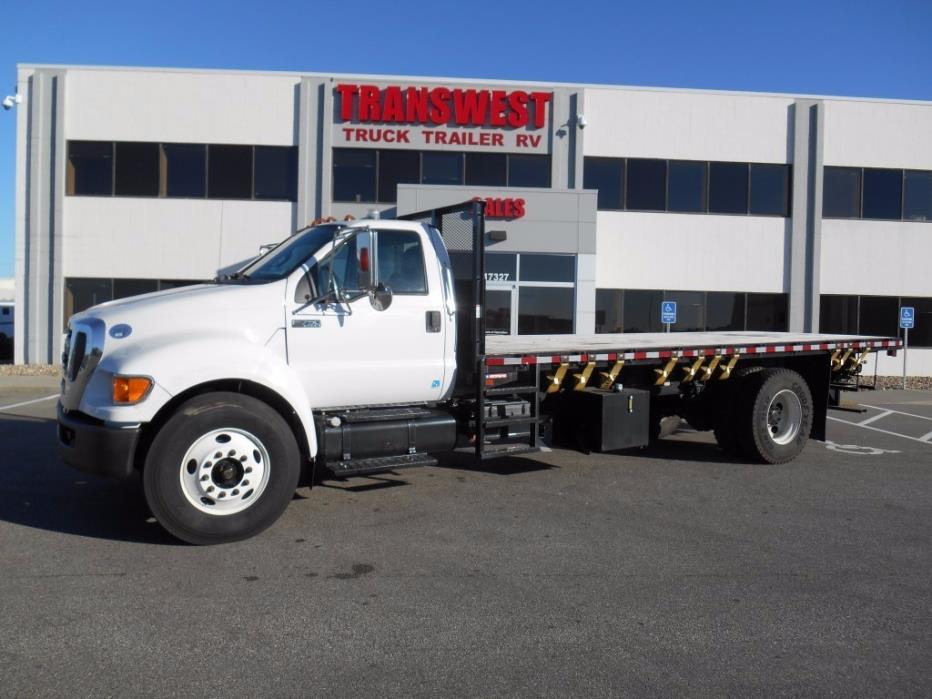 2015 Ford F750  Contractor Truck