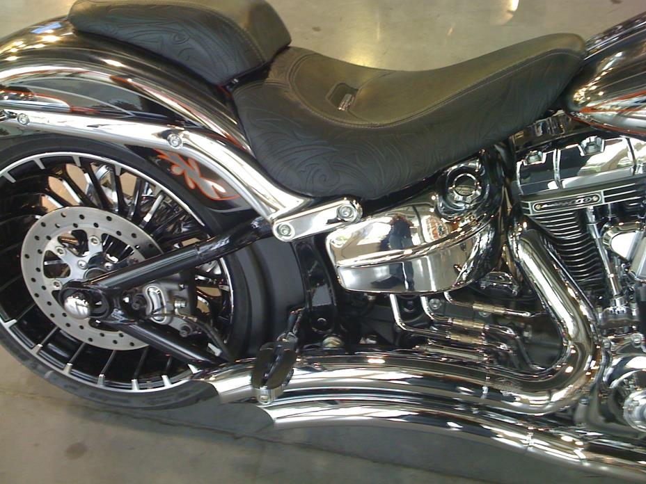 2013 Harley-Davidson XL1200V - Sportster Seventy-Two