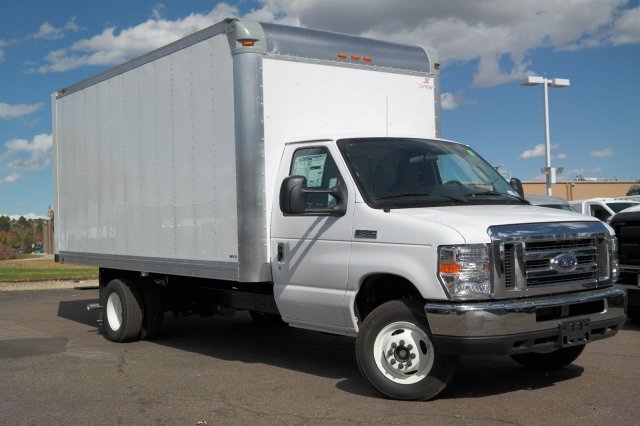 2017 Ford E-Series Cutaway  Box Truck - Straight Truck