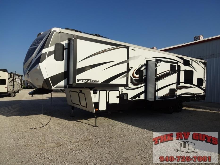 2014 Keystone Fuzion 371