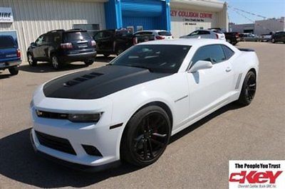 Chevrolet: Camaro 1SS 1LE 2014 Chevorlet Camaro 1SS 1LE performance Package Low mileage!!!