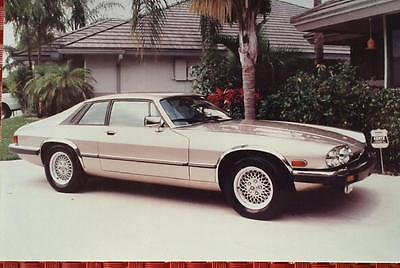 1991 Jaguar XJS base coupe 2 doors 1991 Jaguar XJS, 2 door Classic, 12 cylinders, 70,000 miles, gold color, garaged