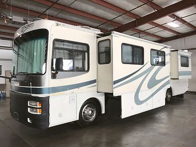 2001 FLEETWOOD DISCOVERY 37FT CLASS A DIESEL PUSHER MOTOR HOME*2 SLIDES*330HP