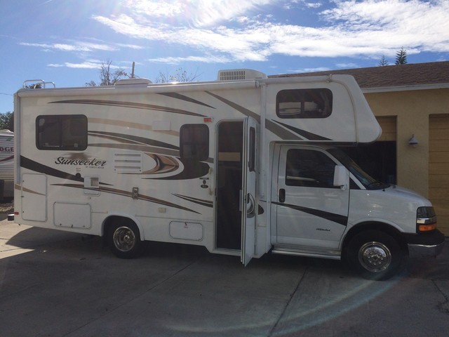 2014 Forest River SUNSEEKER 2300