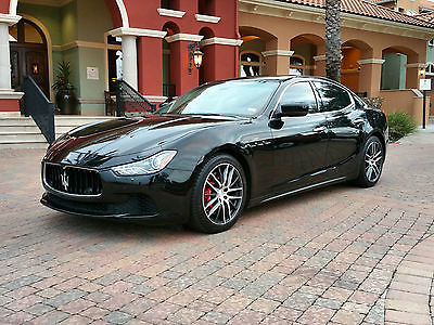 2014 Maserati Ghibli S Q4 Sedan 4-Door 2014 Maserati Ghibli NERO S Q4 Sedan 4-Door 3.0L Black