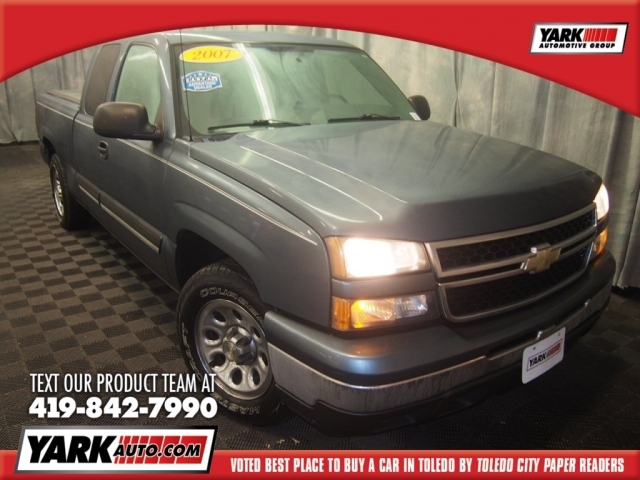 2007 Chevrolet Silverado 1500 Classic  Pickup Truck