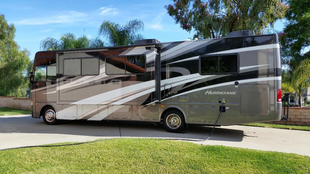 2012 Thor Motor Coach HURRICANE 31J