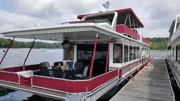 1998 Stardust Cruisers 16 X 77 Houseboat