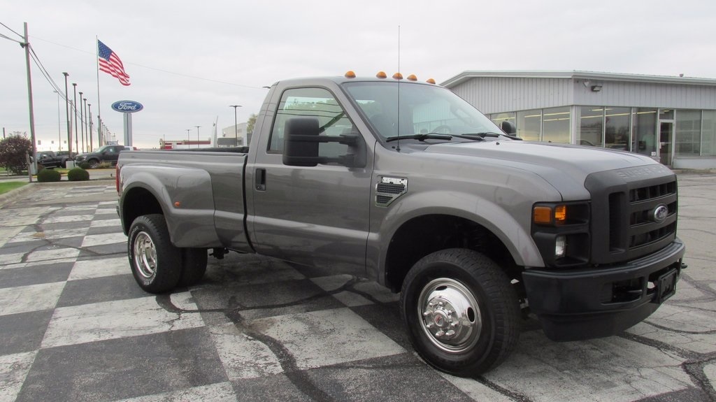 2009 Ford F-350sd  Pickup Truck