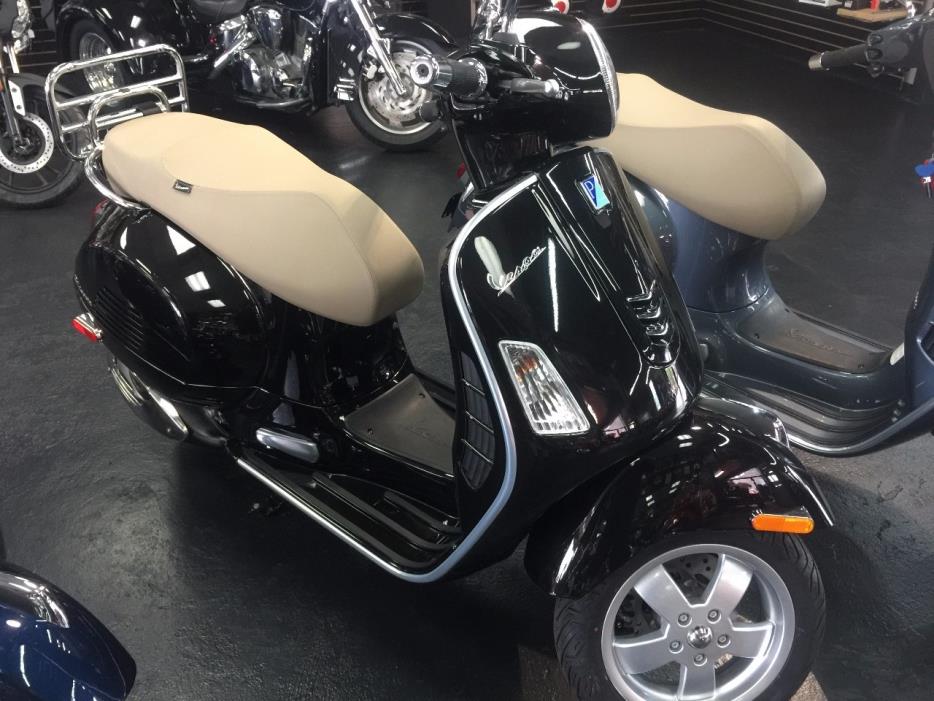 2017 Vespa GTS 300