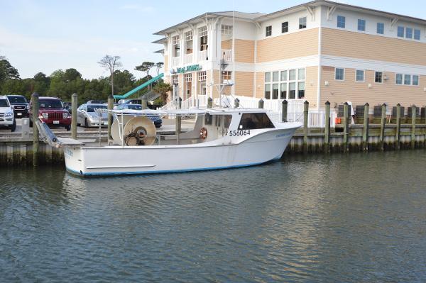 1973 Hatteras Commercial Fishing Vessel