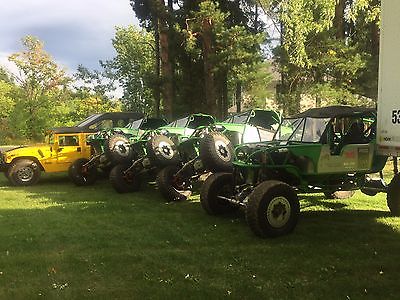 Hummer: Other H1 Hummer and four Rock Crawlers as Package