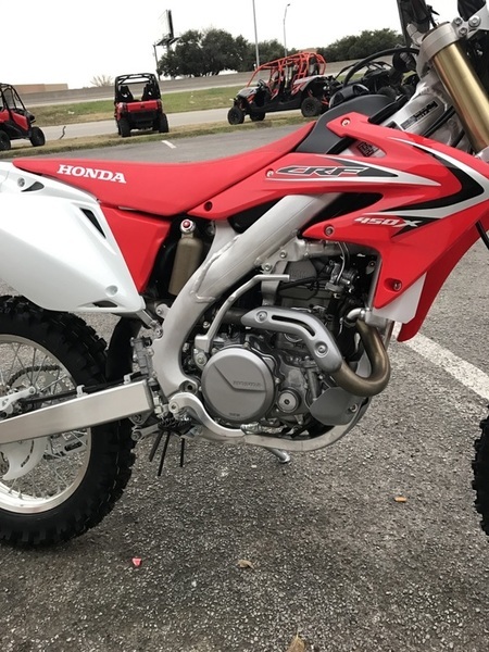 2017 Yamaha TT-R110E