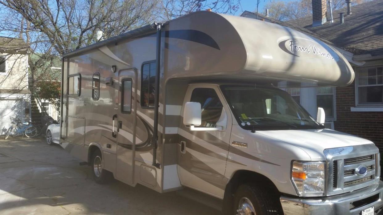 2014 Thor Motor Coach FOUR WINDS 23U