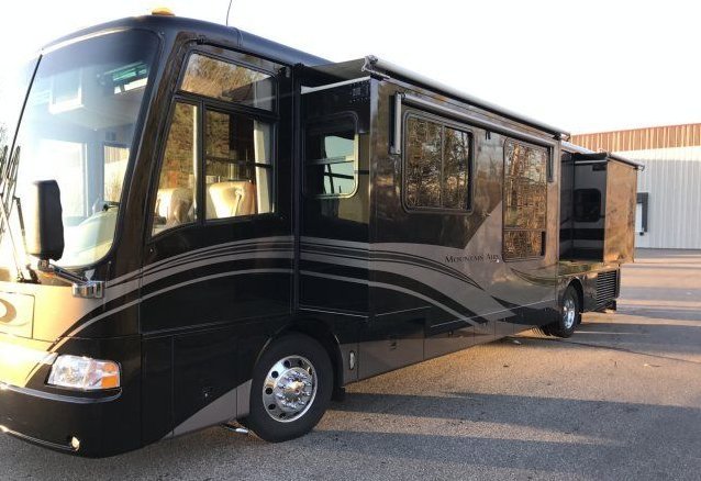 2006 Newmar MOUNTAIN AIRE 4032