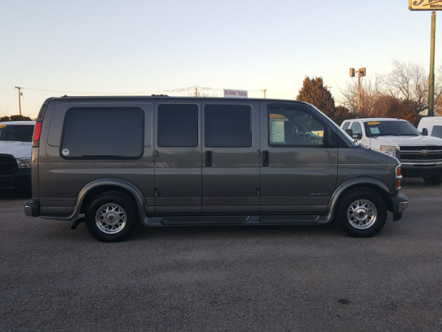 1999 Chevrolet Express  Van