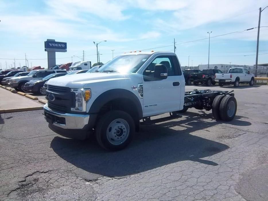 2017 Ford F550 Xl Sd  Cab Chassis