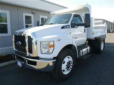 2016 Ford F750  Dump Truck