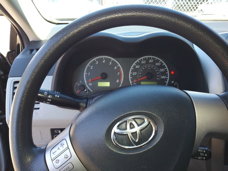2013 Toyota Corolla 4dr Sdn Auto L (Natl)