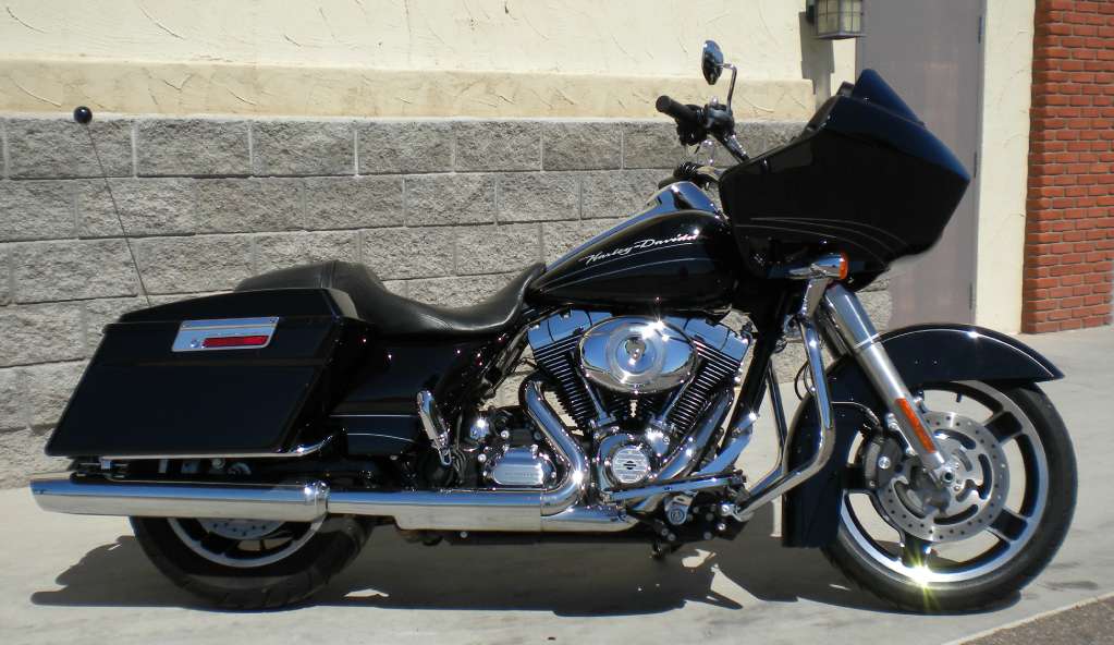 2013  Harley-Davidson  Road Glide Custom