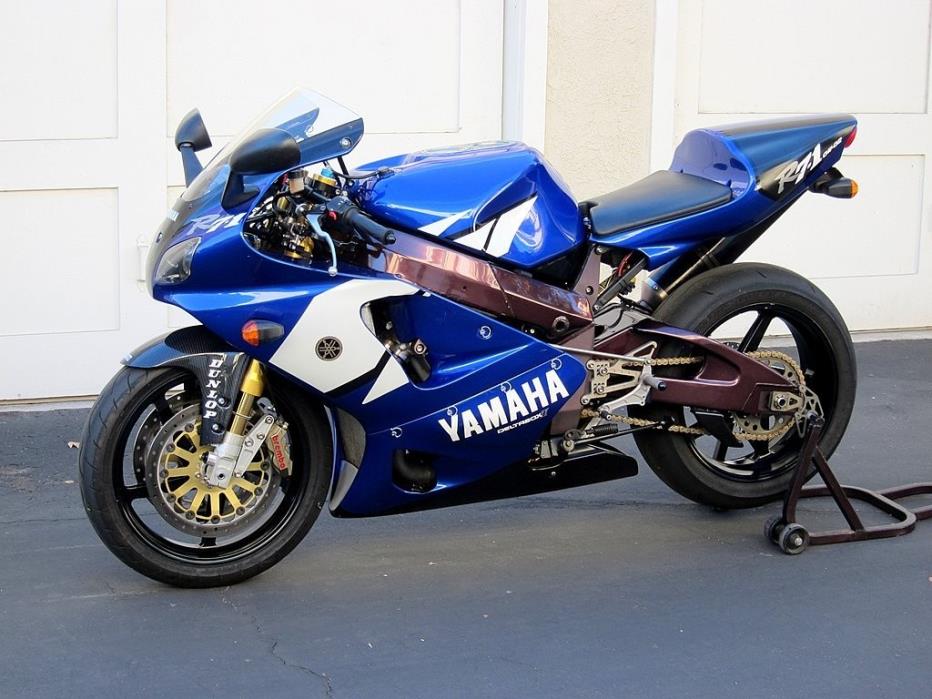 1999 Yamaha YZF R7