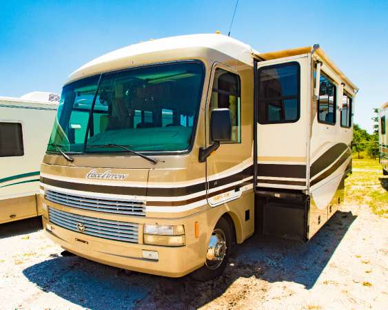 2000  Pace Arrow  Vision 35R