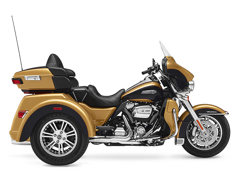 2017 Harley-Davidson FLHTCUTG - Tri Glide Ultra