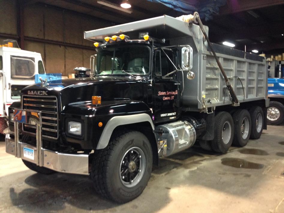 1997 Mack Rd688s  Dump Truck