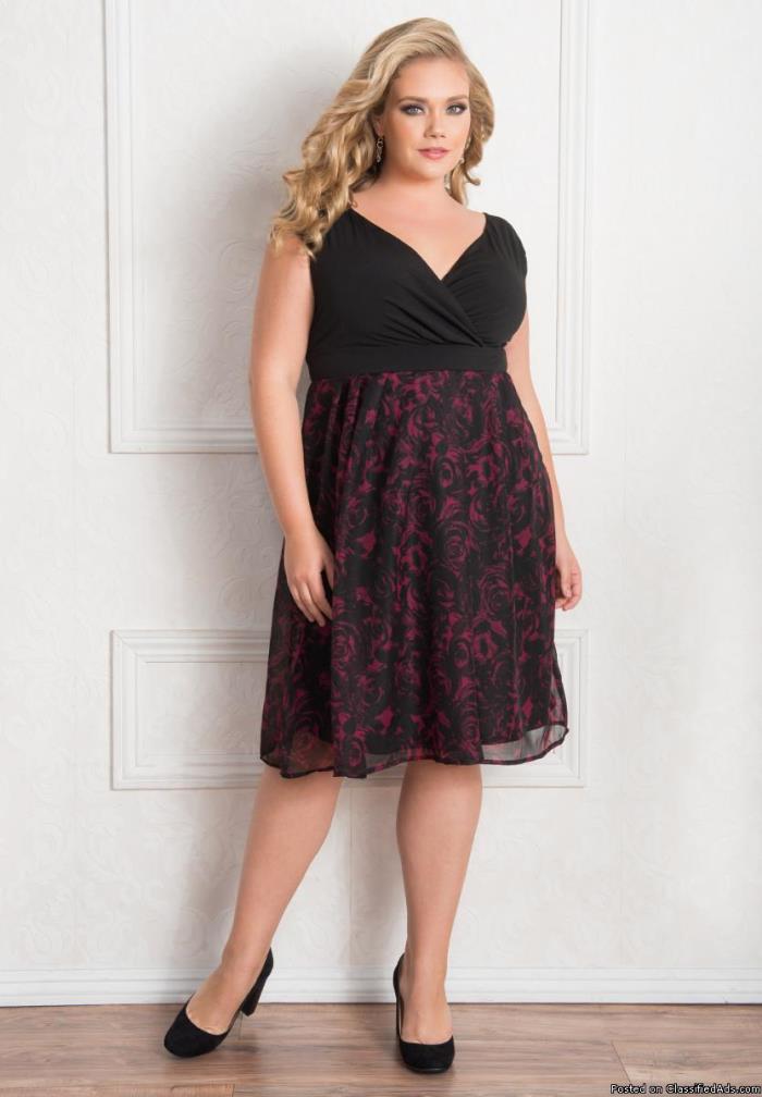 Rock Your Curves with Beautiful Sophisticated Curves Fashions, 0