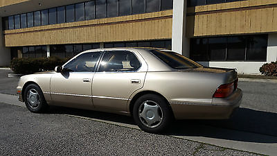 2000 Lexus LS Base Sedan 4-Door 2000 Lexus LS400 Base Sedan 4-Door 4.0L Clean New Michelin Tires