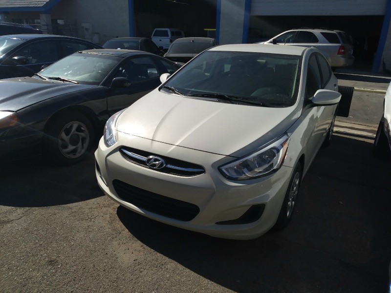 2016 Hyundai Accent 4dr Sdn Auto SE