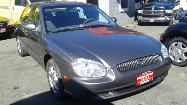 2001 Hyundai Sonata GLS 4dr Sedan