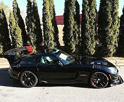 2017 Dodge Viper GTC ACR Extreme VoooDoo II Final Edition #16 of 31 2017 Viper GTC ACR Extreme VoooDoo II Final Edition (1 of 31)