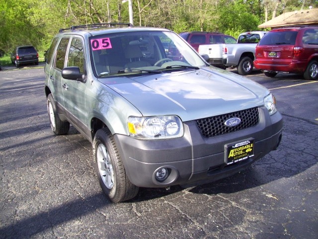 2005 Ford Escape 4x4 XLT 3.0L Automatic (4