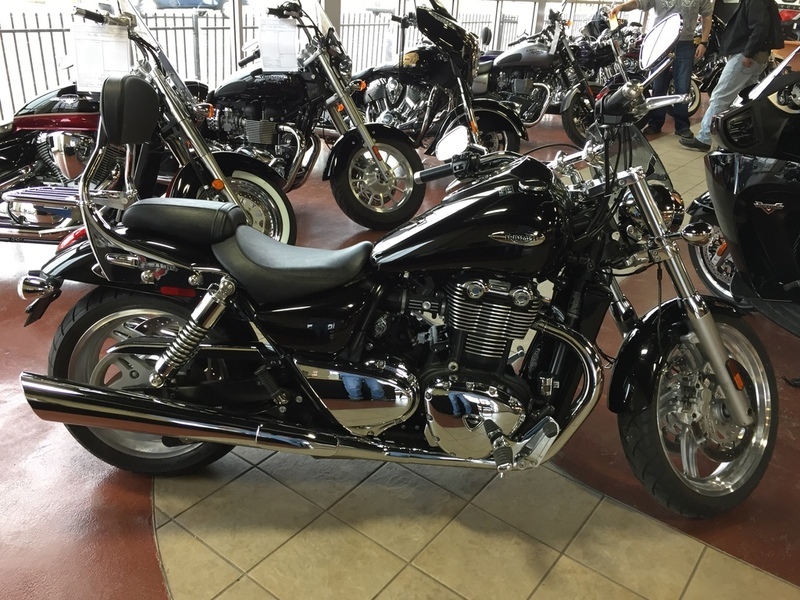 2013 Triumph Thunderbird Standard