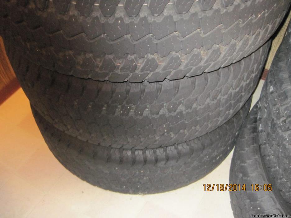4 Truck tires for sale, 0