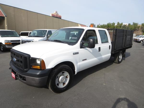 2007 Ford F350 Dsl  Stake Bed