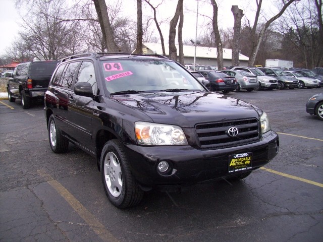 2004 Toyota Highlander All-wheel Drive Limited V