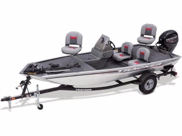 2017 TRACKER BOATS Pro 160 With trailer