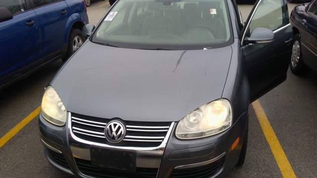 2005 Volkswagen Jetta 2.5 New 4dr Sedan