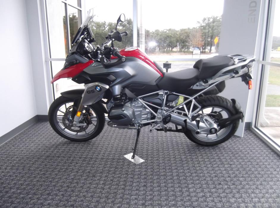 2016  BMW  R1200GS Racing Red