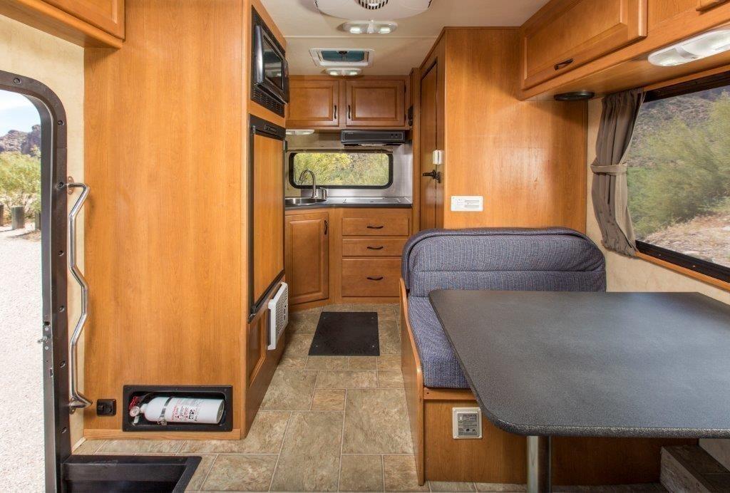 2012  Thor Motor Coach  Majestic 19G