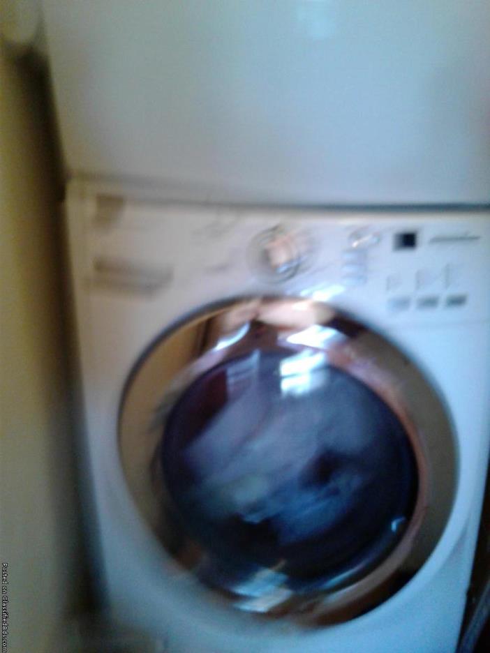 Front load washer and dryer Maytag, 0