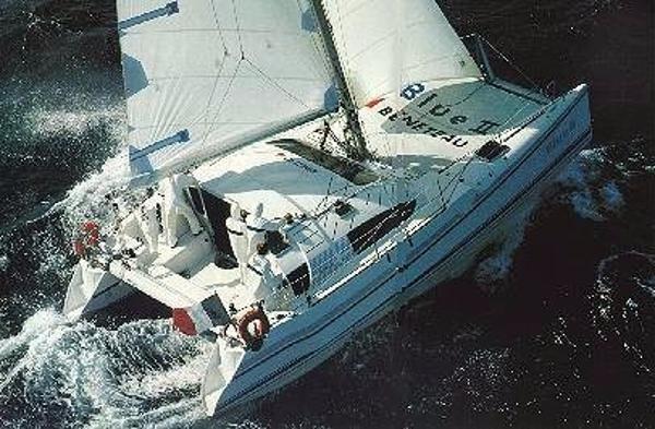1989 Beneteau Catamaran Type Blue 2