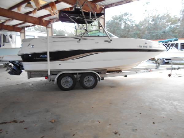 2005 Chaparral 236 Sunesta