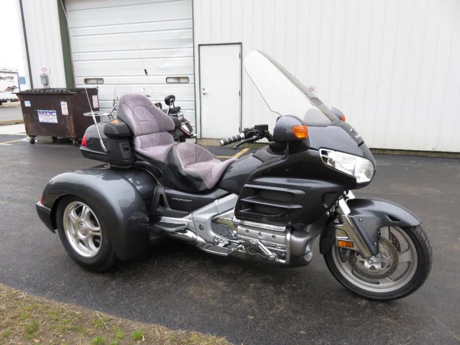 2005 Champion Trikes Honda Goldwing GL 1800 Trike Kit