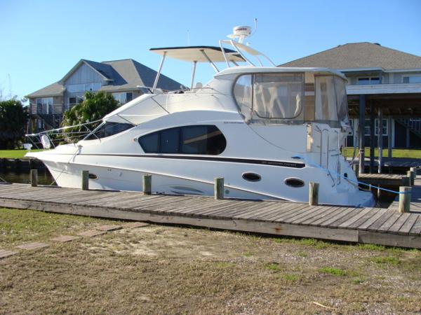 2007 Silverton 35 Motor Yacht