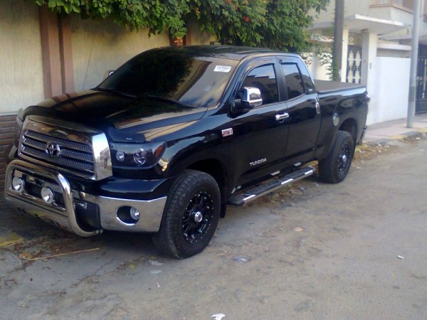 Toyota Tundra Truck for sale ASAP