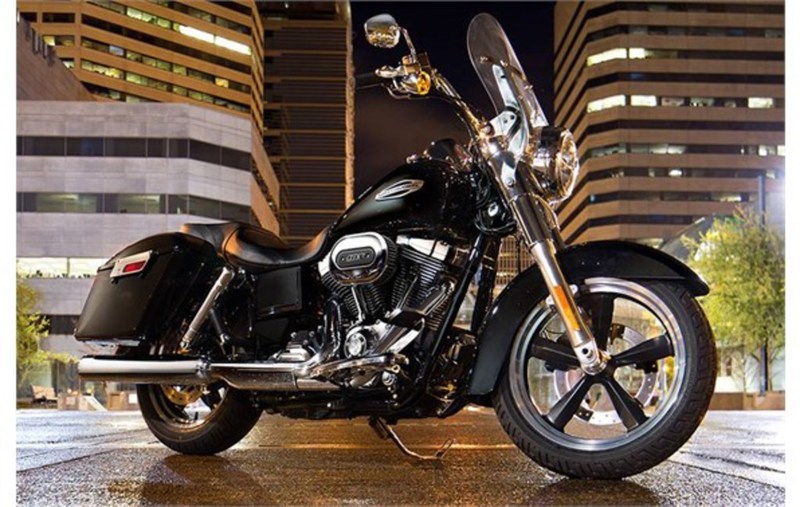 2016 Harley-Davidson FLD - Dyna Switchback
